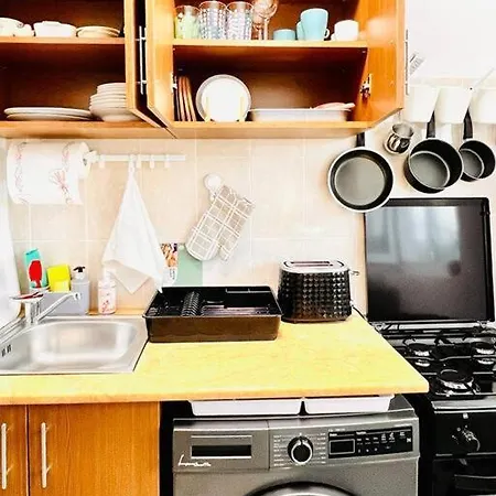 City View Studio In The Heart Of Apartment Bucharest