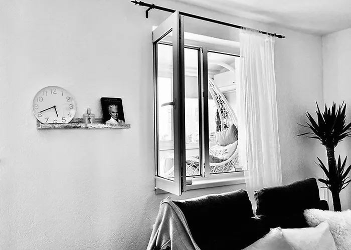 City View Studio In The Heart Of דירה *
